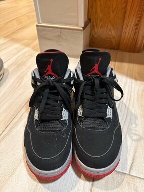 Nike Air Jordan 4